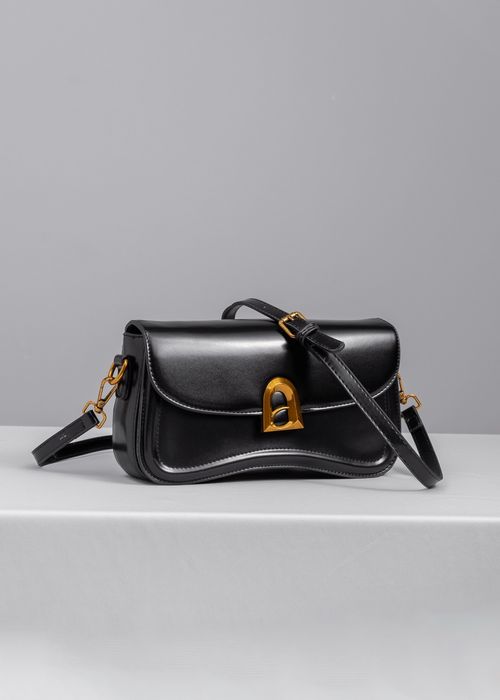 Bolsa Quilted Verniz