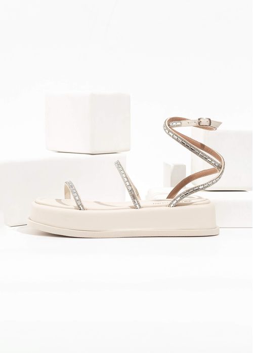 Sandália Papete Strass Plataform