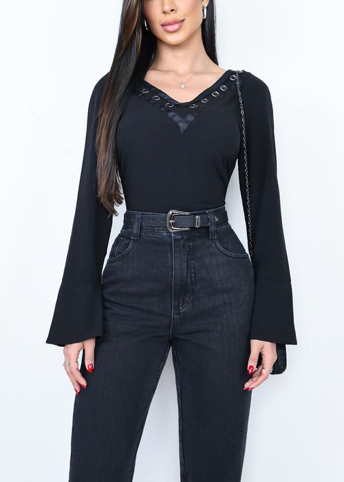 Blusa Rings Decote V Manga Flare