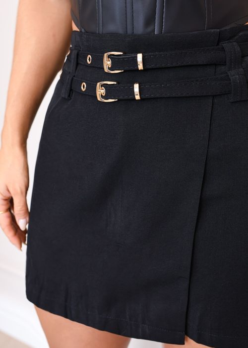 Shorts Saia c/ Cinto