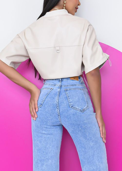 Jaqueta Cropped Manga Curta Zip Sintético