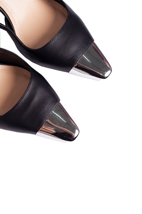 Scarpin Anna