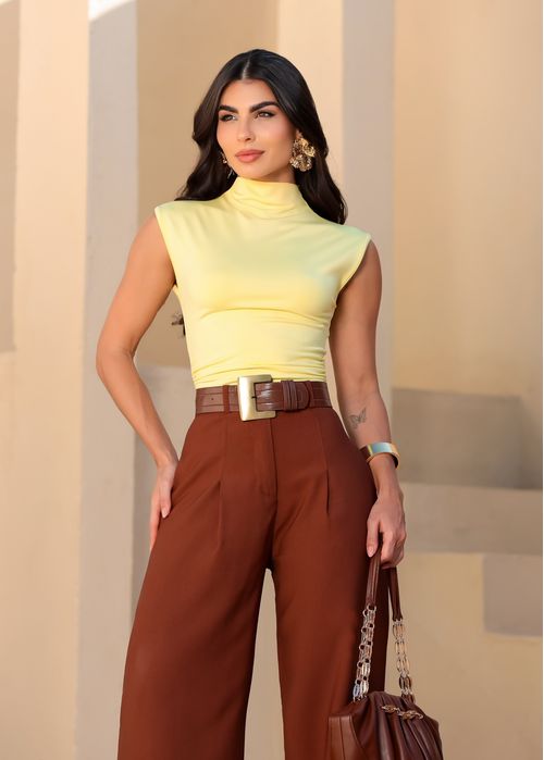 Blusa Muscle Tee de Gola Alta