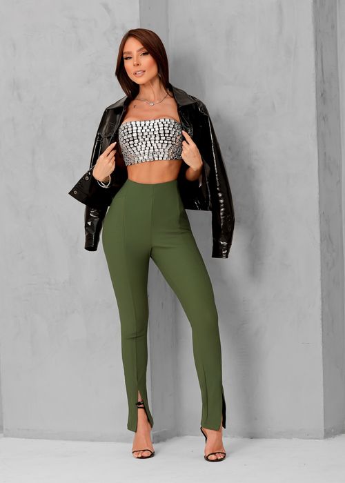 Calça Flare Poliamida c/ Fenda na Barra