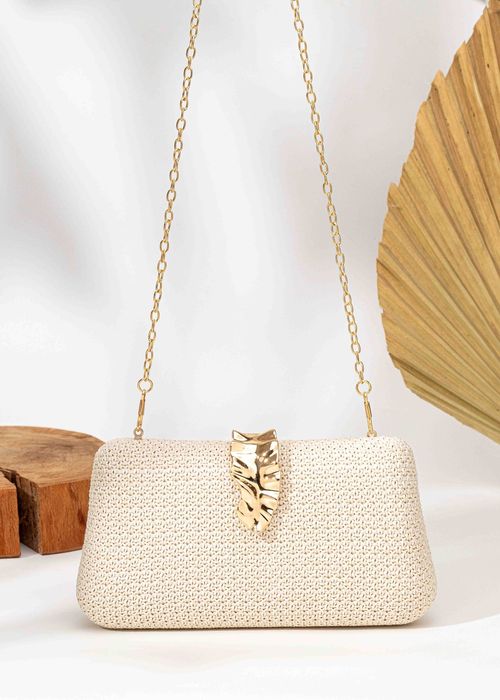 Clutch Palha c/ Fecho Dourado Cream