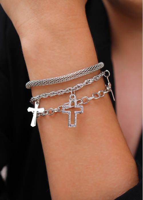 Pulseira Mix Correntes Pingentes Cruz
